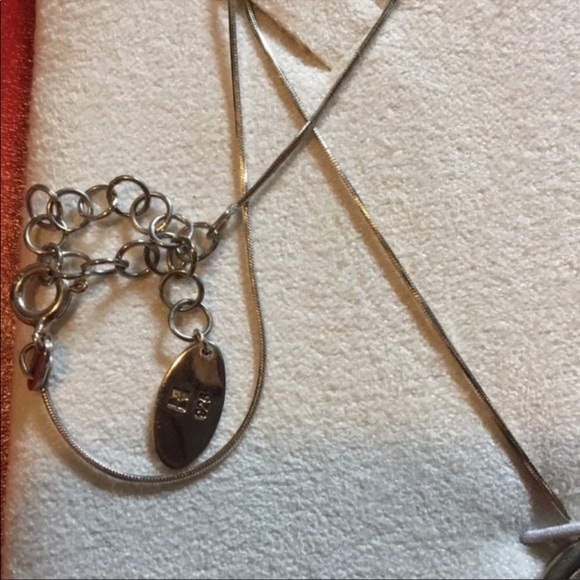 💚Red Envelope Peridot Bamboo Pendant Necklace - Picture 4 of 8